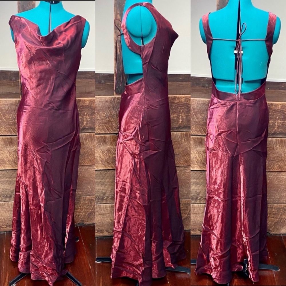 Vintage 90’s De-Laru Backless Crimson Formal Dress